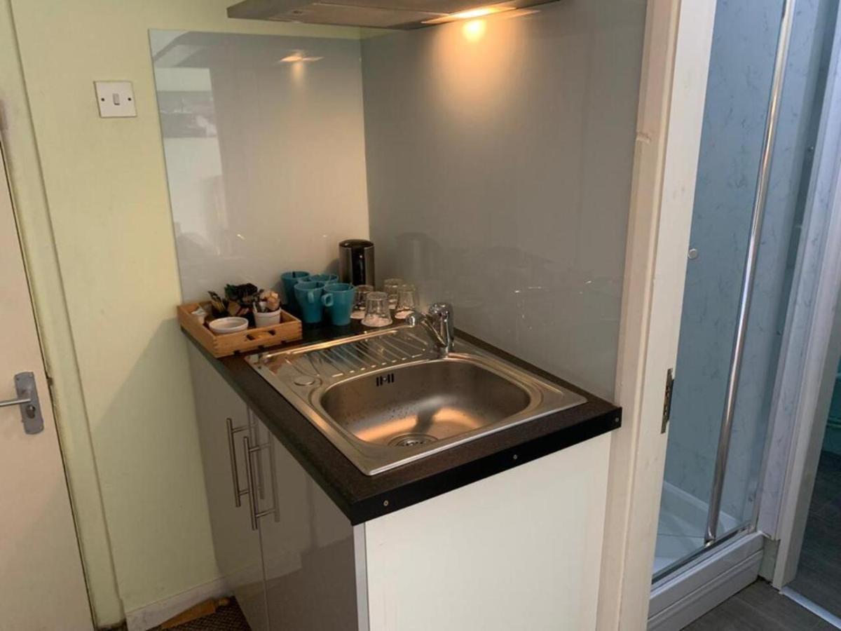 Reindeer Accomodation 사우스웰 외부 사진