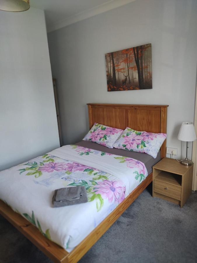 Reindeer Accomodation 사우스웰 외부 사진