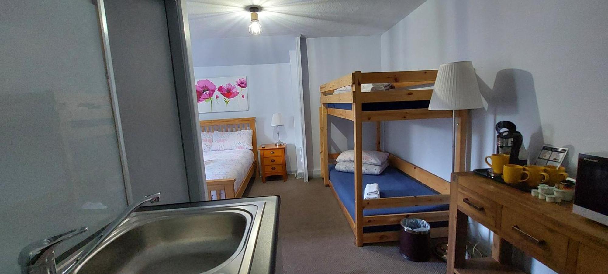 Reindeer Accomodation 사우스웰 외부 사진